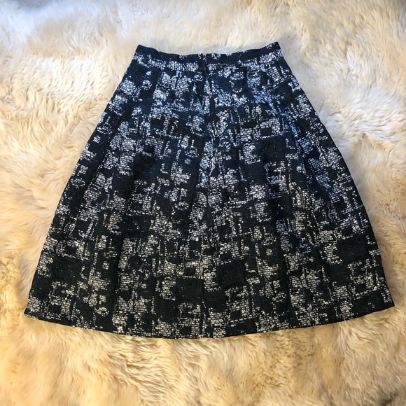 Zara Fall Black White prints midi skirt s - Picture 4 of 4
